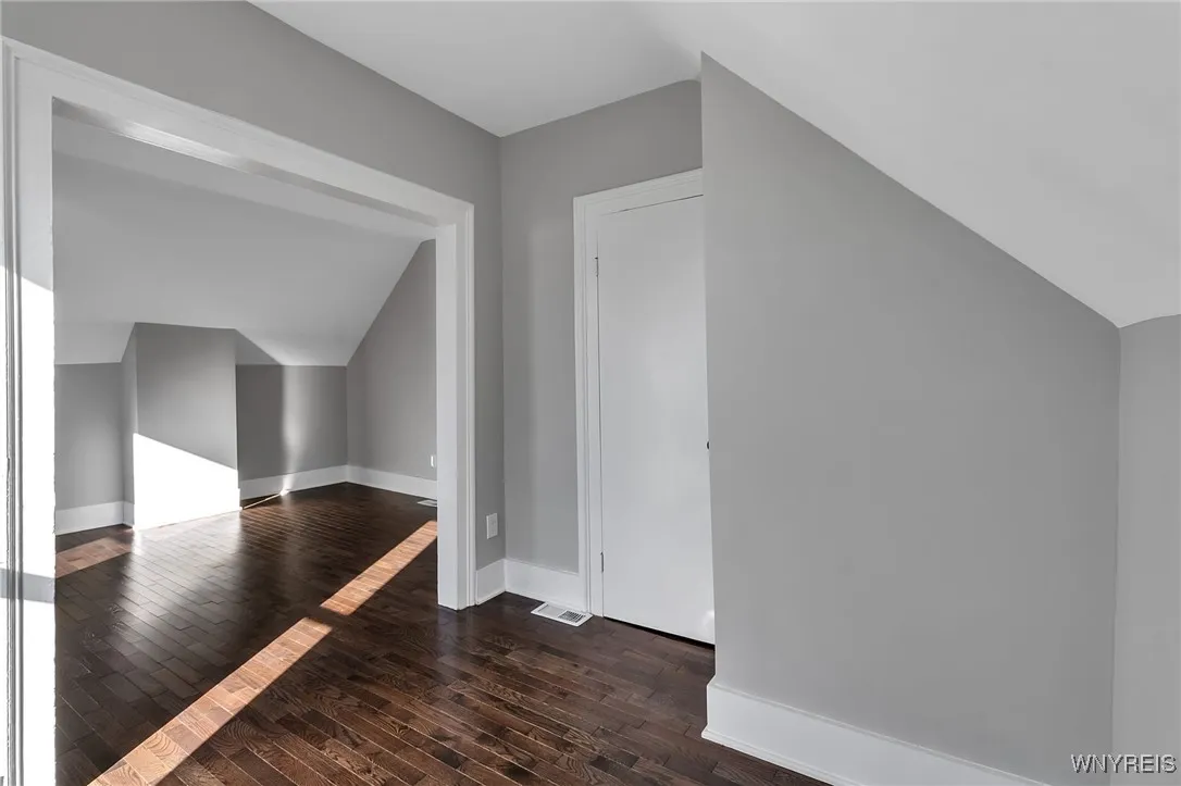 13 Unit #2 Dewitt Street, Buffalo, New York 14213, Buffalo, New York 14213, 1 Bedroom Bedrooms, 4 Rooms Rooms,1 BathroomBathrooms,Residential Lease,Closed,13 Unit #2 Dewitt Street, Buffalo, New York 14213,0,B1639582