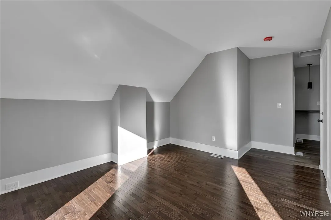 13 Unit #2 Dewitt Street, Buffalo, New York 14213, Buffalo, New York 14213, 1 Bedroom Bedrooms, 4 Rooms Rooms,1 BathroomBathrooms,Residential Lease,Closed,13 Unit #2 Dewitt Street, Buffalo, New York 14213,0,B1639582