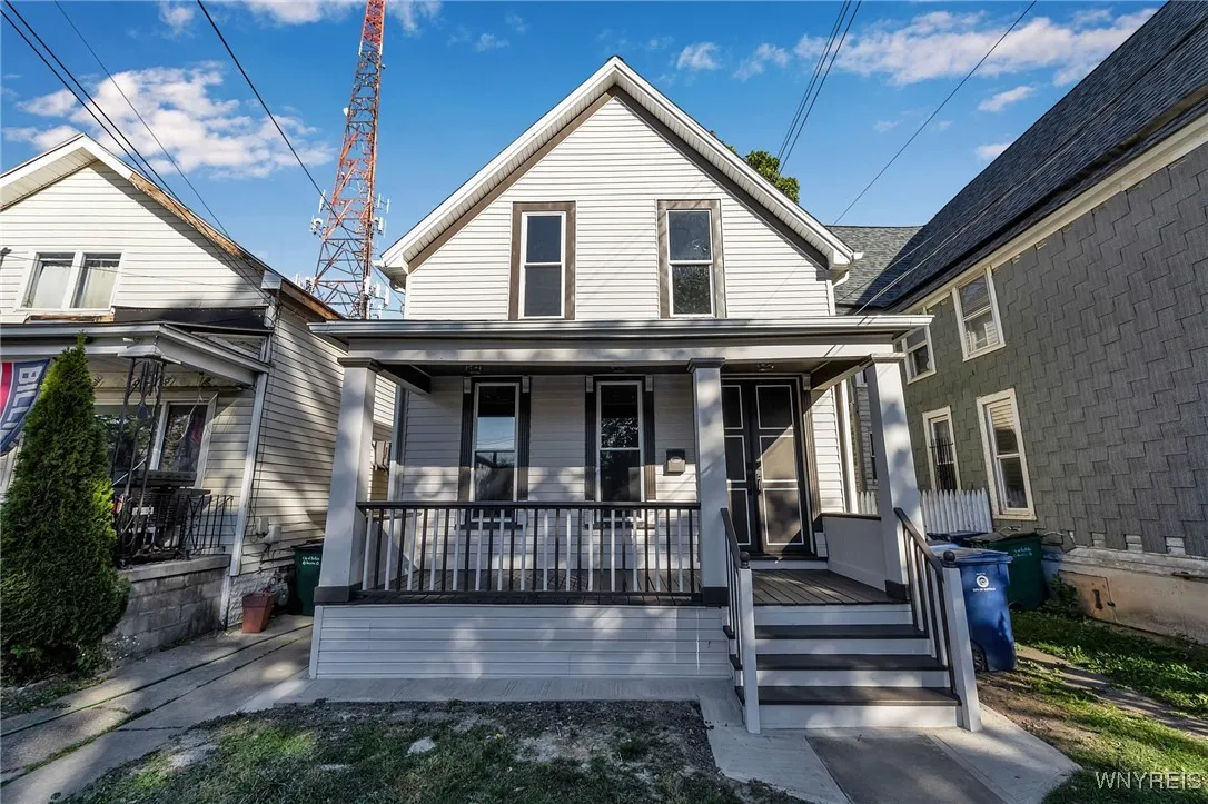 13 Unit #2 Dewitt Street, Buffalo, New York 14213, Buffalo, New York 14213, 1 Bedroom Bedrooms, 4 Rooms Rooms,1 BathroomBathrooms,Residential Lease,Closed,13 Unit #2 Dewitt Street, Buffalo, New York 14213,0,B1639582