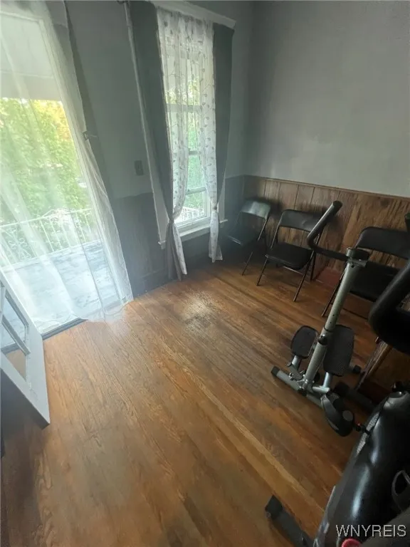 28 Briggs Avenue, Buffalo, New York 14207, Buffalo, New York 14207, 6 Bedrooms Bedrooms, ,2 BathroomsBathrooms,Residential,For Sale,28 Briggs Avenue, Buffalo, New York 14207,0,B1639661