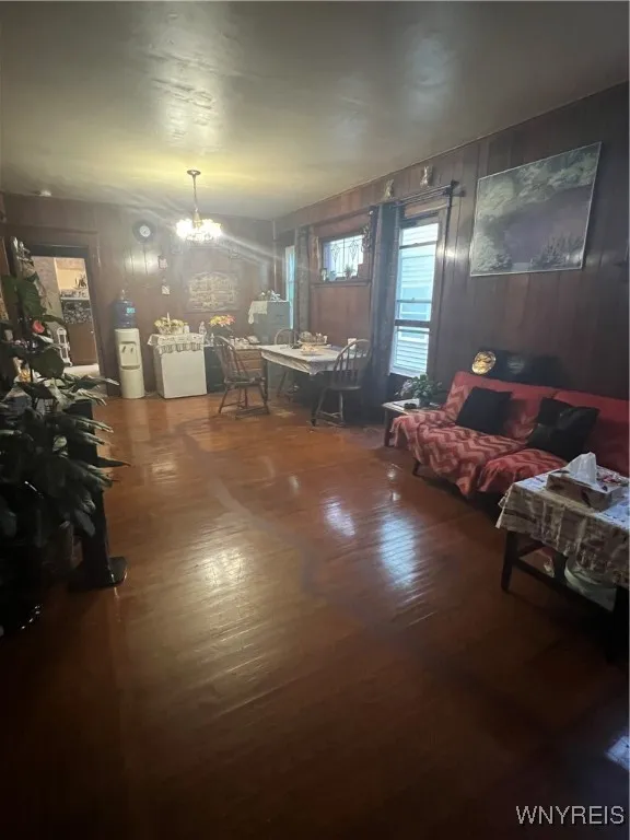 28 Briggs Avenue, Buffalo, New York 14207, Buffalo, New York 14207, 6 Bedrooms Bedrooms, ,2 BathroomsBathrooms,Residential,For Sale,28 Briggs Avenue, Buffalo, New York 14207,0,B1639661