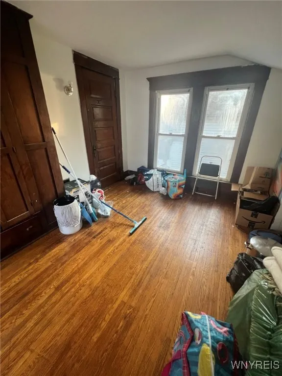 28 Briggs Avenue, Buffalo, New York 14207, Buffalo, New York 14207, 6 Bedrooms Bedrooms, ,2 BathroomsBathrooms,Residential,For Sale,28 Briggs Avenue, Buffalo, New York 14207,0,B1639661