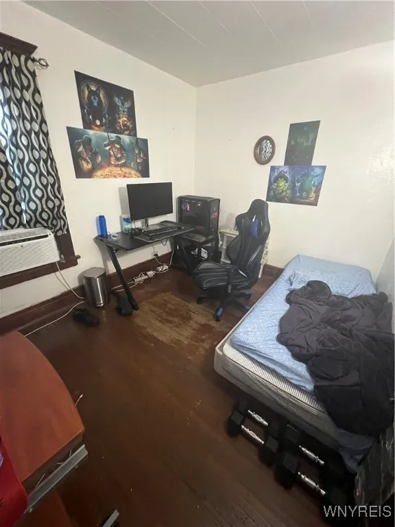 28 Briggs Avenue, Buffalo, New York 14207, Buffalo, New York 14207, 6 Bedrooms Bedrooms, ,2 BathroomsBathrooms,Residential,For Sale,28 Briggs Avenue, Buffalo, New York 14207,0,B1639661