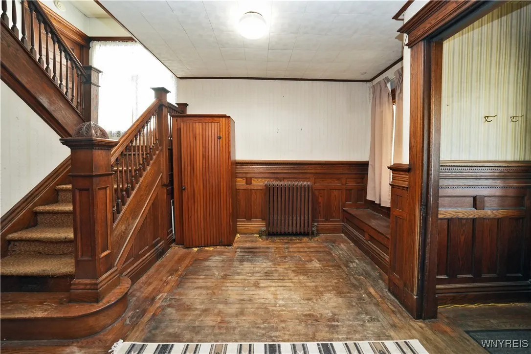 24 Lilac Street, Buffalo, New York 14220, Buffalo, New York 14220, 4 Bedrooms Bedrooms, 8 Rooms Rooms,1 BathroomBathrooms,Residential,For Sale,24 Lilac Street, Buffalo, New York 14220,0,B1639677