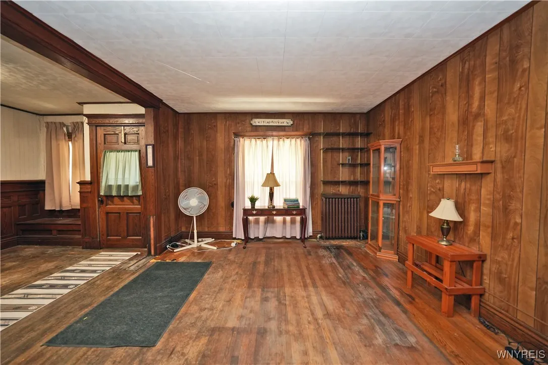 24 Lilac Street, Buffalo, New York 14220, Buffalo, New York 14220, 4 Bedrooms Bedrooms, 8 Rooms Rooms,1 BathroomBathrooms,Residential,For Sale,24 Lilac Street, Buffalo, New York 14220,0,B1639677