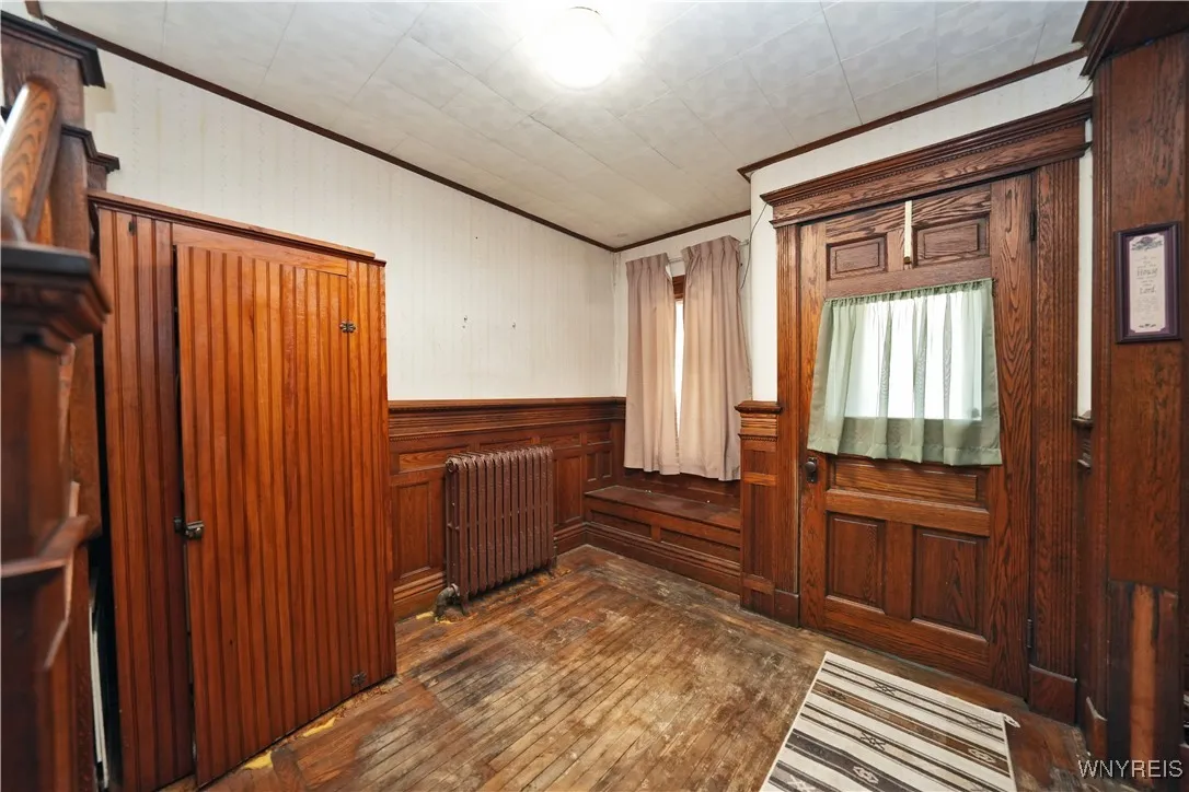 24 Lilac Street, Buffalo, New York 14220, Buffalo, New York 14220, 4 Bedrooms Bedrooms, 8 Rooms Rooms,1 BathroomBathrooms,Residential,For Sale,24 Lilac Street, Buffalo, New York 14220,0,B1639677