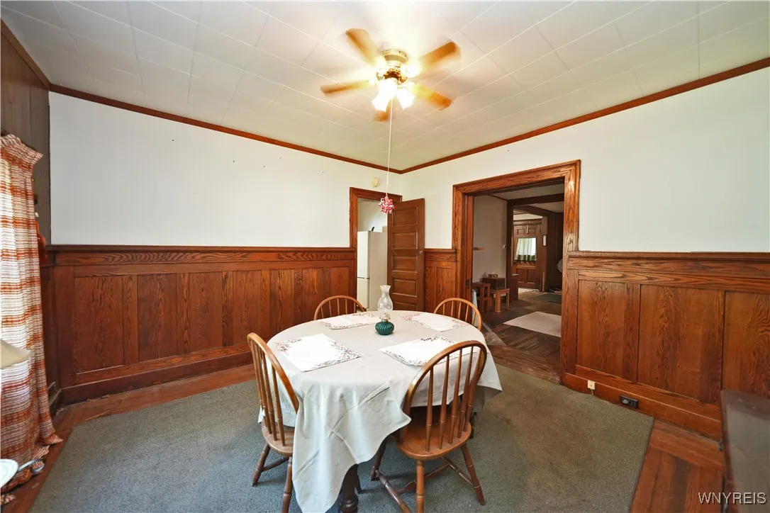 24 Lilac Street, Buffalo, New York 14220, Buffalo, New York 14220, 4 Bedrooms Bedrooms, 8 Rooms Rooms,1 BathroomBathrooms,Residential,For Sale,24 Lilac Street, Buffalo, New York 14220,0,B1639677