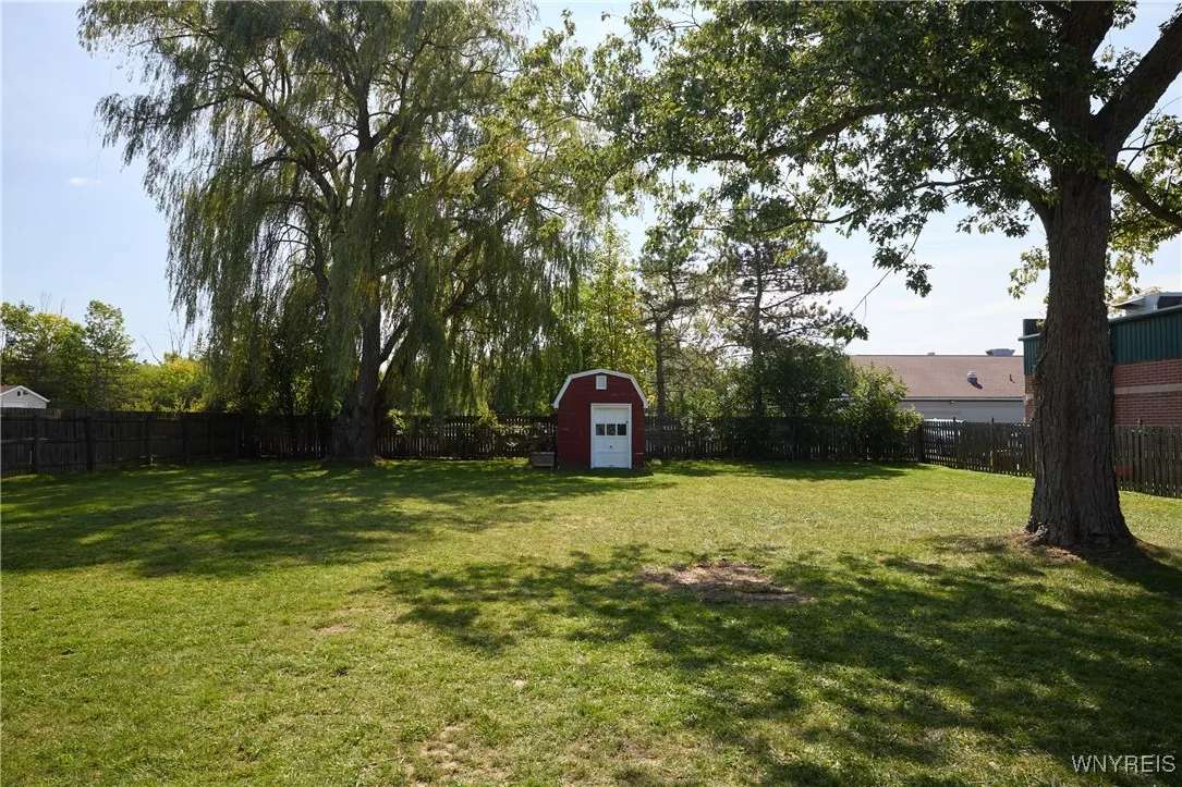 6531 Michael Road, Orchard Park, New York 14127, Orchard Park, New York 14127, 3 Bedrooms Bedrooms, 6 Rooms Rooms,1 BathroomBathrooms,Residential,For Sale,6531 Michael Road, Orchard Park, New York 14127,0,B1639418
