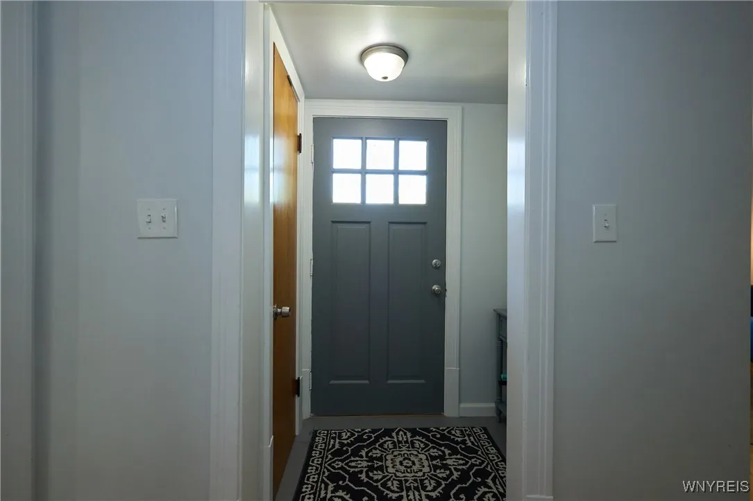6531 Michael Road, Orchard Park, New York 14127, Orchard Park, New York 14127, 3 Bedrooms Bedrooms, 6 Rooms Rooms,1 BathroomBathrooms,Residential,For Sale,6531 Michael Road, Orchard Park, New York 14127,0,B1639418
