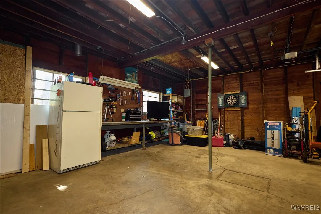 6531 Michael Road, Orchard Park, New York 14127, Orchard Park, New York 14127, 3 Bedrooms Bedrooms, 6 Rooms Rooms,1 BathroomBathrooms,Residential,For Sale,6531 Michael Road, Orchard Park, New York 14127,0,B1639418