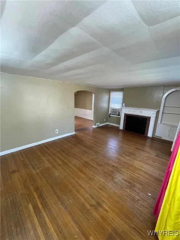 115 Burke Drive, Buffalo, New York 14215, Buffalo, New York 14215, 3 Bedrooms Bedrooms, 7 Rooms Rooms,1 BathroomBathrooms,Residential Lease,Closed,115 Burke Drive, Buffalo, New York 14215,0,B1637424