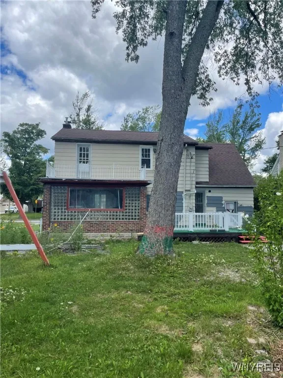 115 Burke Drive, Buffalo, New York 14215, Buffalo, New York 14215, 3 Bedrooms Bedrooms, 7 Rooms Rooms,1 BathroomBathrooms,Residential Lease,Closed,115 Burke Drive, Buffalo, New York 14215,0,B1637424