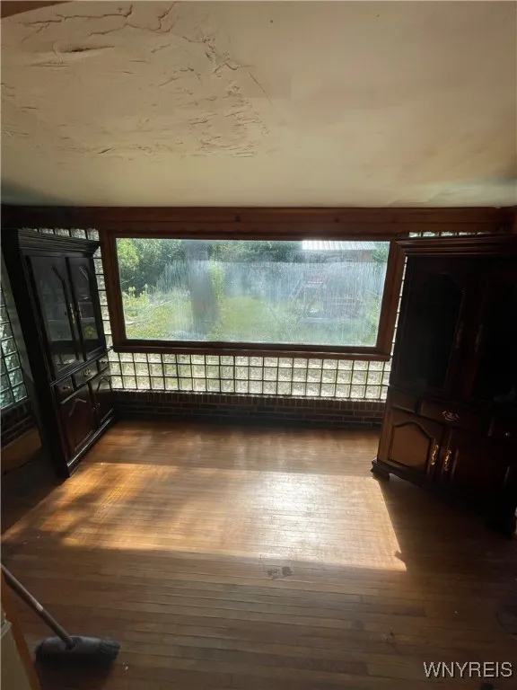 115 Burke Drive, Buffalo, New York 14215, Buffalo, New York 14215, 3 Bedrooms Bedrooms, 7 Rooms Rooms,1 BathroomBathrooms,Residential Lease,Closed,115 Burke Drive, Buffalo, New York 14215,0,B1637424
