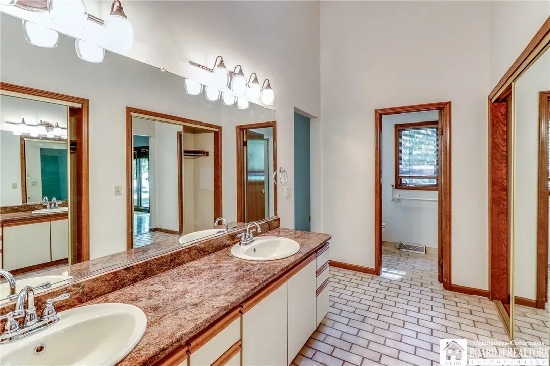 118 Coriander Court, Amherst, New York 14051, Amherst, New York 14051, 3 Bedrooms Bedrooms, 6 Rooms Rooms,2 BathroomsBathrooms,Residential,For Sale,118 Coriander Court, Amherst, New York 14051,0,R1639556