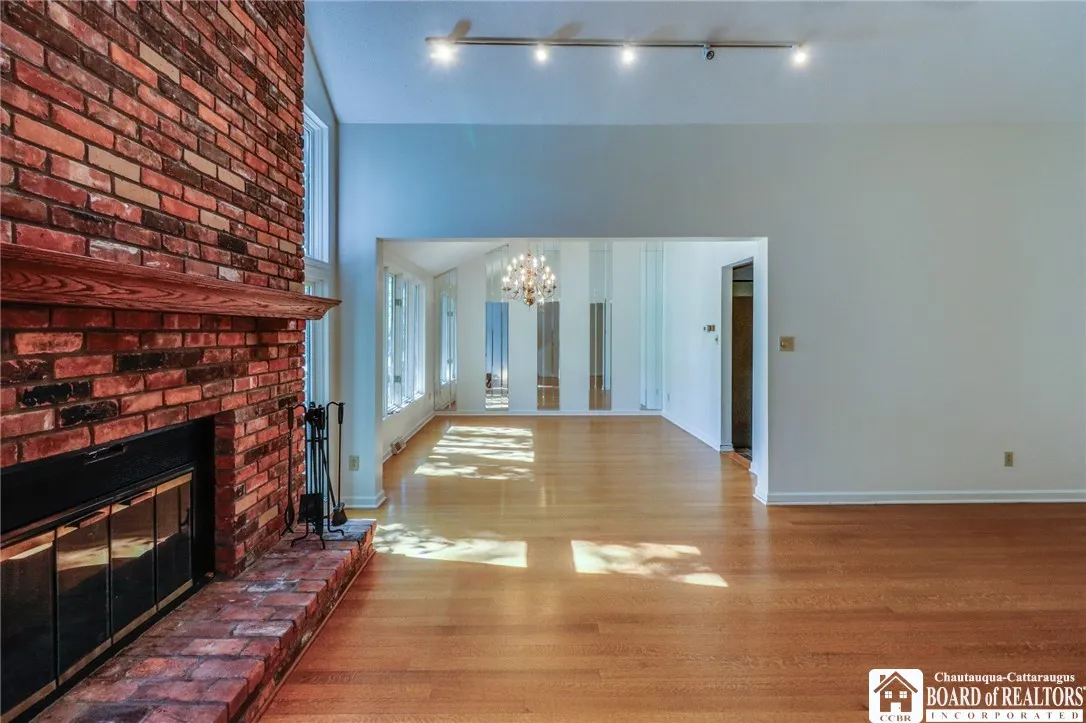 118 Coriander Court, Amherst, New York 14051, Amherst, New York 14051, 3 Bedrooms Bedrooms, 6 Rooms Rooms,2 BathroomsBathrooms,Residential,For Sale,118 Coriander Court, Amherst, New York 14051,0,R1639556