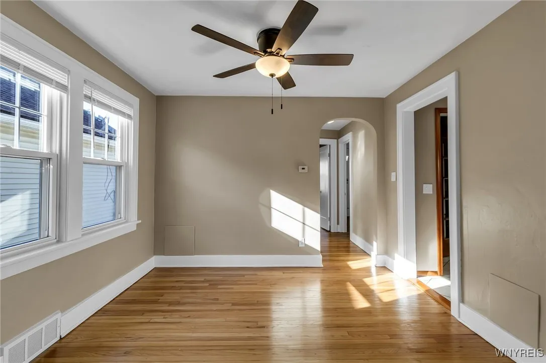 379 Victoria Boulevard, Tonawanda, New York 14217, Tonawanda, New York 14217, 4 Bedrooms Bedrooms, ,2 BathroomsBathrooms,Residential,For Sale,379 Victoria Boulevard, Tonawanda, New York 14217,0,B1639721