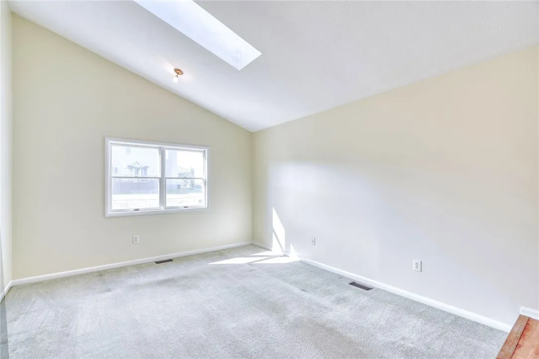 151 Shaemus Drive, Greece, New York 14626, Greece, New York 14626, 2 Bedrooms Bedrooms, 5 Rooms Rooms,1 BathroomBathrooms,Residential,Closed,151 Shaemus Drive, Greece, New York 14626,0,R1637610