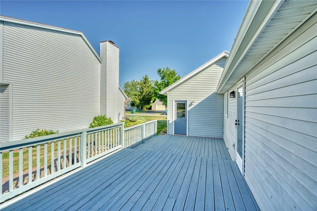 151 Shaemus Drive, Greece, New York 14626, Greece, New York 14626, 2 Bedrooms Bedrooms, 5 Rooms Rooms,1 BathroomBathrooms,Residential,Closed,151 Shaemus Drive, Greece, New York 14626,0,R1637610