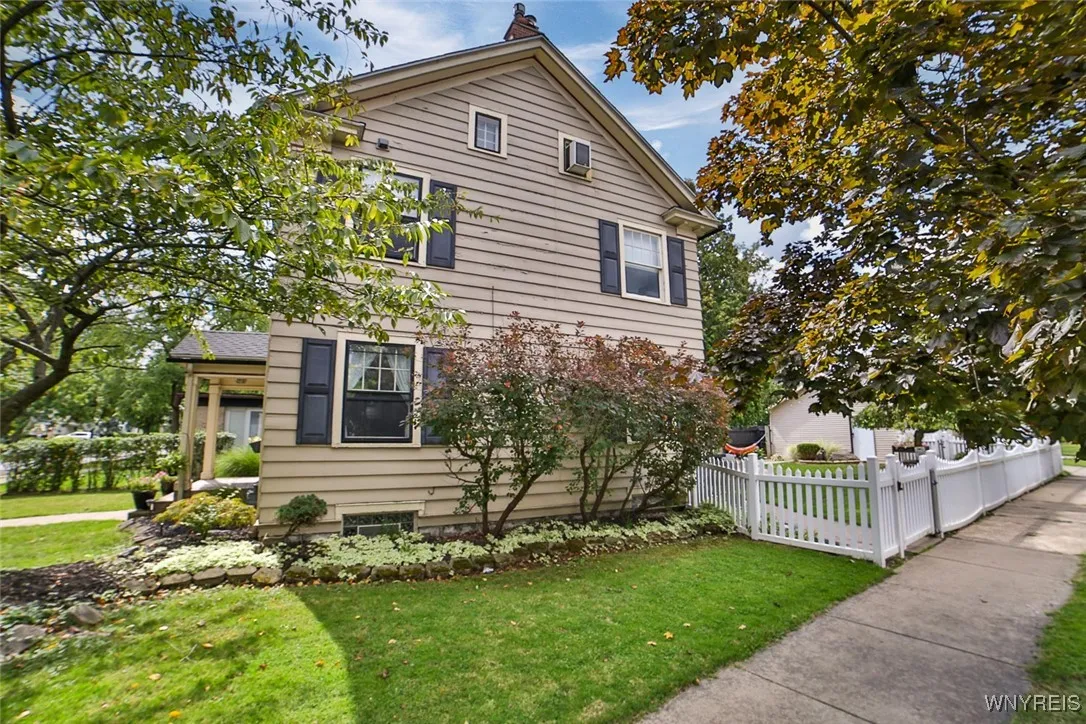 326 Voorhees - Side of the house