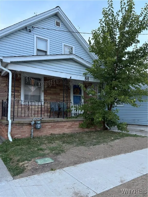 88 Progressive Avenue, Buffalo, New York 14207, Buffalo, New York 14207, 3 Bedrooms Bedrooms, 7 Rooms Rooms,2 BathroomsBathrooms,Residential,For Sale,88 Progressive Avenue, Buffalo, New York 14207,0,B1639723
