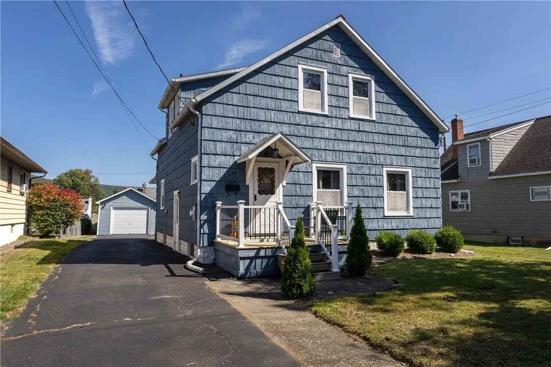 174 Fuller Avenue, Corning City, New York 14830, Corning City, New York 14830, 3 Bedrooms Bedrooms, 9 Rooms Rooms,1 BathroomBathrooms,Residential,Closed,174 Fuller Avenue, Corning City, New York 14830,0,R1639745