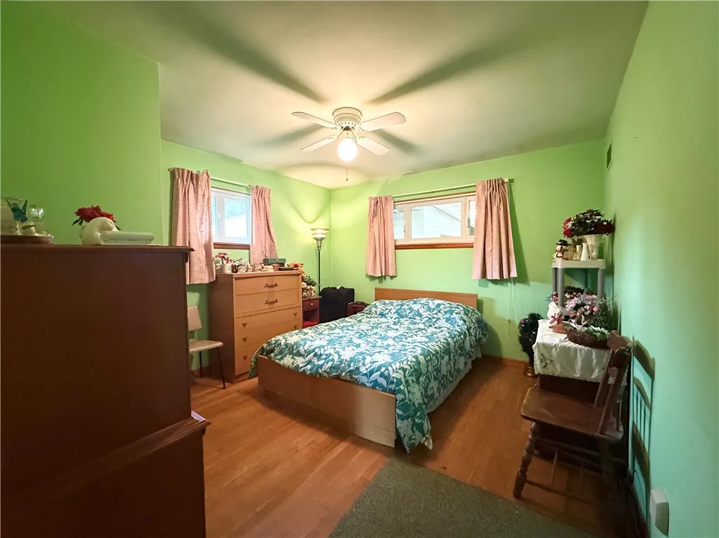 4 Park Street, Lewis Run, Pennsylvania 16738, Lewis Run, Pennsylvania 16738, 3 Bedrooms Bedrooms, 6 Rooms Rooms,1 BathroomBathrooms,Residential,Closed,4 Park Street, Lewis Run, Pennsylvania 16738,0,R1639766