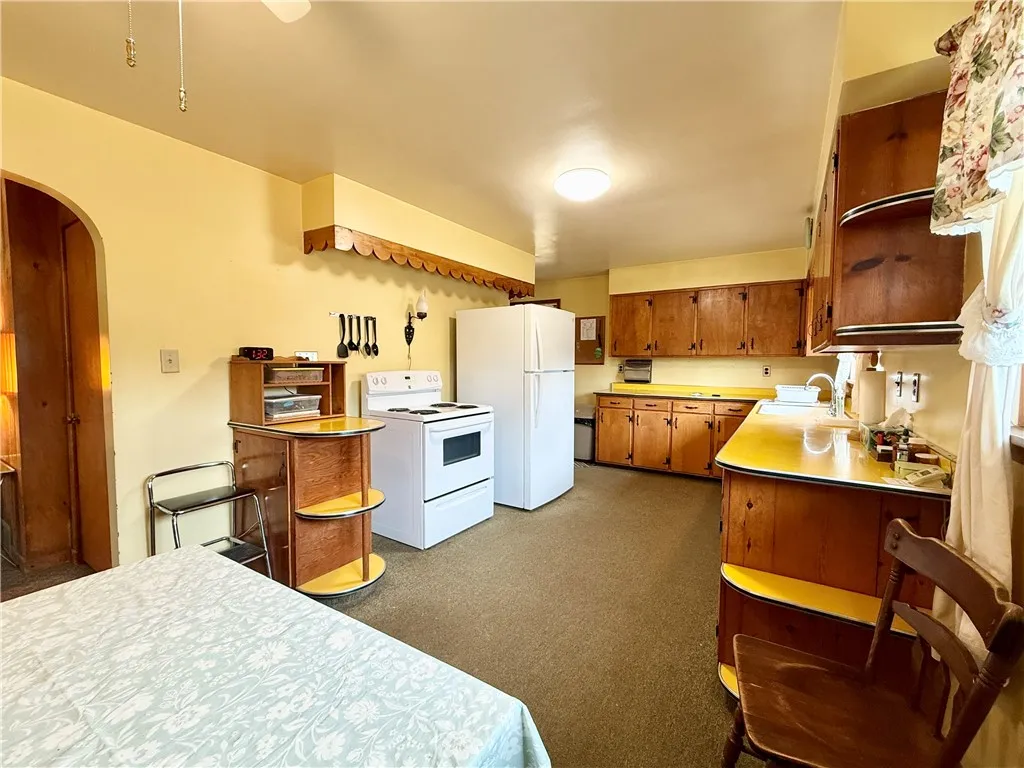 4 Park Street, Lewis Run, Pennsylvania 16738, Lewis Run, Pennsylvania 16738, 3 Bedrooms Bedrooms, 6 Rooms Rooms,1 BathroomBathrooms,Residential,Closed,4 Park Street, Lewis Run, Pennsylvania 16738,0,R1639766