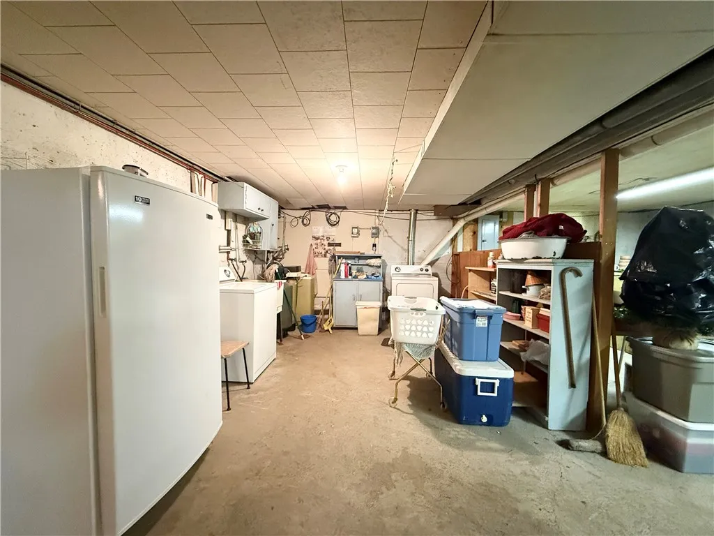 4 Park Street, Lewis Run, Pennsylvania 16738, Lewis Run, Pennsylvania 16738, 3 Bedrooms Bedrooms, 6 Rooms Rooms,1 BathroomBathrooms,Residential,Closed,4 Park Street, Lewis Run, Pennsylvania 16738,0,R1639766