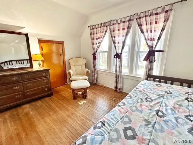 152 Como Avenue, Buffalo, New York 14220, Buffalo, New York 14220, 4 Bedrooms Bedrooms, 9 Rooms Rooms,2 BathroomsBathrooms,Residential,For Sale,152 Como Avenue, Buffalo, New York 14220,0,B1639662