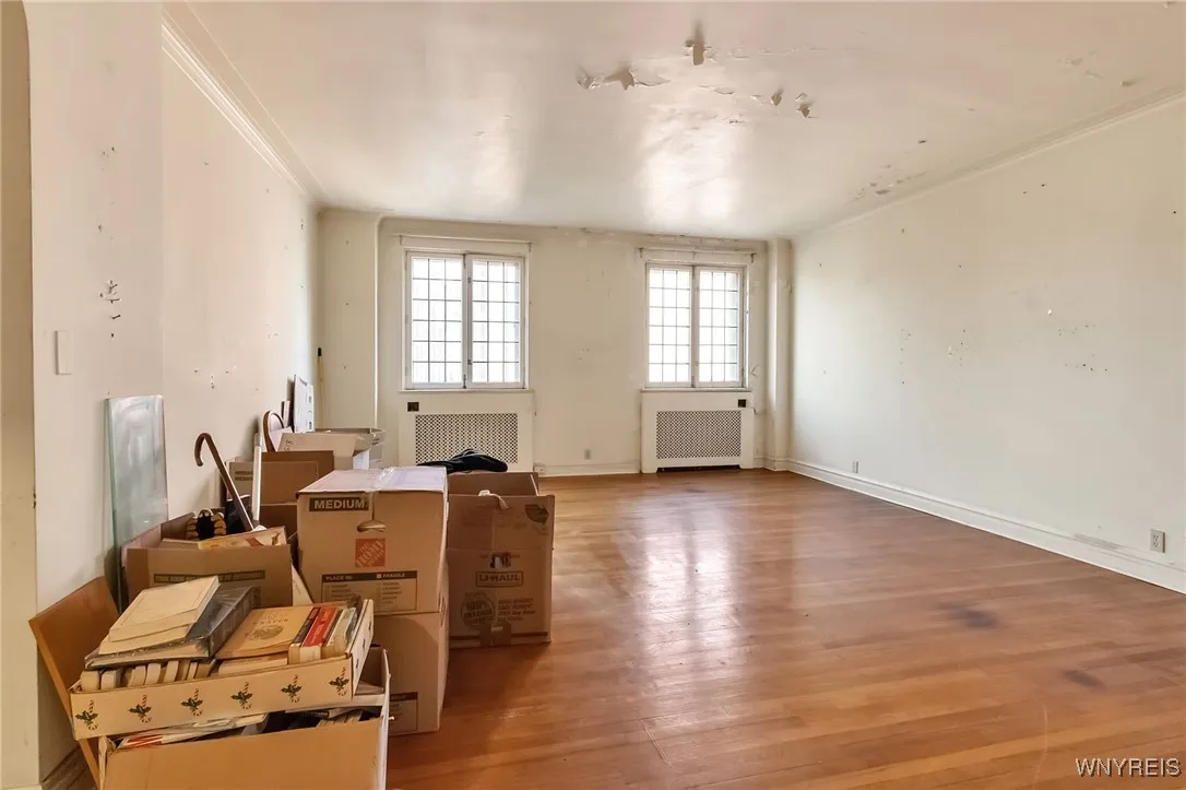 925 Delaware Ave 3a, Buffalo, New York 14209, Buffalo, New York 14209, 3 Bedrooms Bedrooms, 8 Rooms Rooms,2 BathroomsBathrooms,Residential,For Sale,925 Delaware Ave 3a, Buffalo, New York 14209,0,B1639464