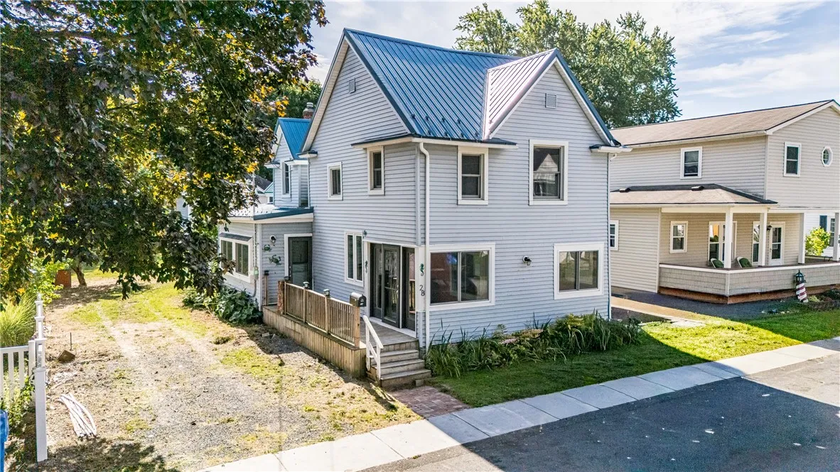28 Clematis Street, Rochester, New York 14612, Rochester, New York 14612, 3 Bedrooms Bedrooms, 8 Rooms Rooms,2 BathroomsBathrooms,Residential,Closed,28 Clematis Street, Rochester, New York 14612,0,R1639727
