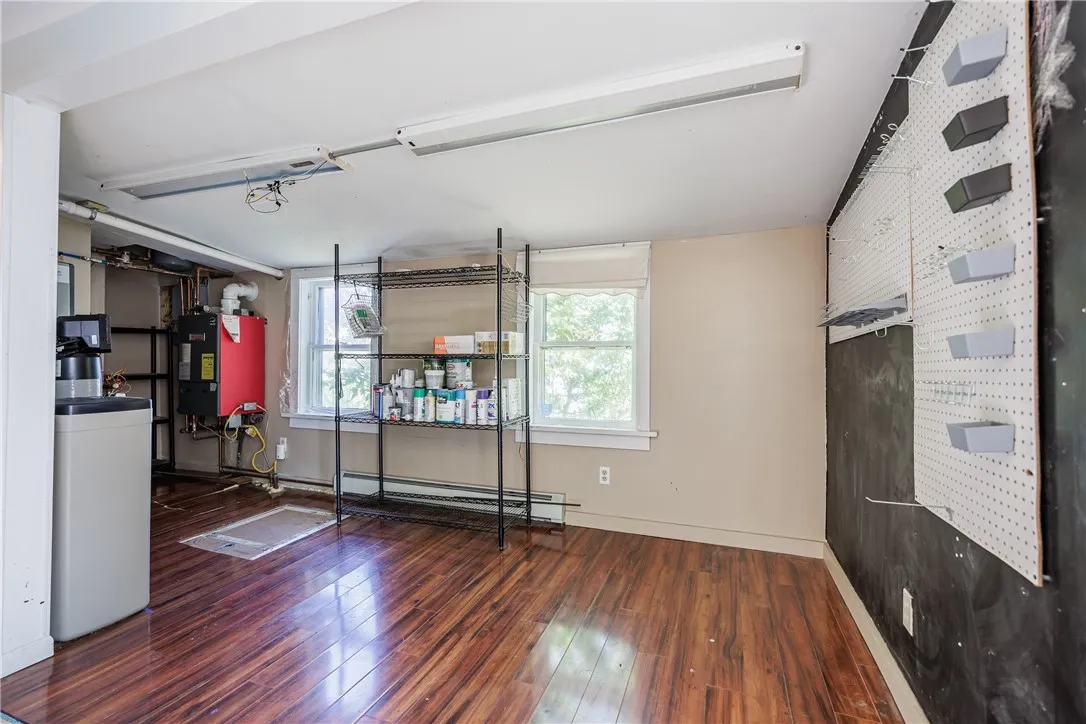 28 Clematis Street, Rochester, New York 14612, Rochester, New York 14612, 3 Bedrooms Bedrooms, 8 Rooms Rooms,2 BathroomsBathrooms,Residential,Closed,28 Clematis Street, Rochester, New York 14612,0,R1639727