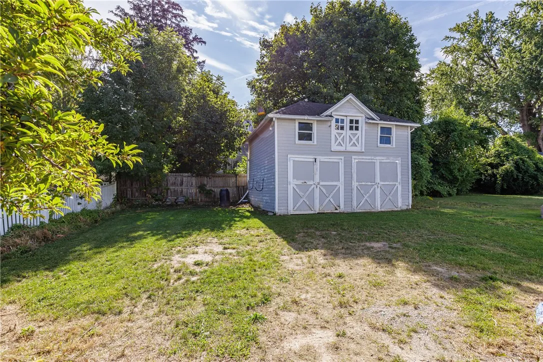 28 Clematis Street, Rochester, New York 14612, Rochester, New York 14612, 3 Bedrooms Bedrooms, 8 Rooms Rooms,2 BathroomsBathrooms,Residential,Closed,28 Clematis Street, Rochester, New York 14612,0,R1639727