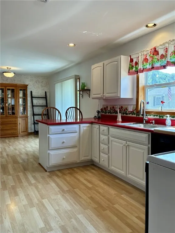 65 South Elm Street, Canisteo, New York 14823, Canisteo, New York 14823, 3 Bedrooms Bedrooms, 7 Rooms Rooms,2 BathroomsBathrooms,Residential,Closed,65 South Elm Street, Canisteo, New York 14823,0,R1639820