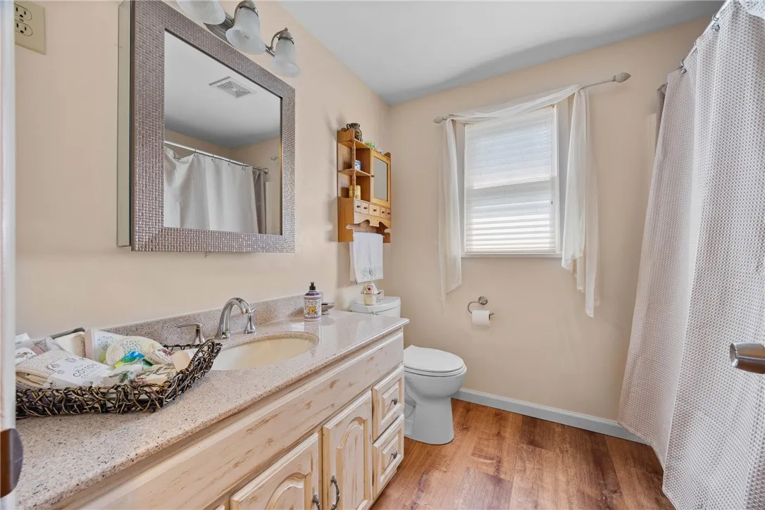 25 Cherry Creek Lane, Greece, New York 14626, Greece, New York 14626, 4 Bedrooms Bedrooms, 10 Rooms Rooms,2 BathroomsBathrooms,Residential,For Sale,25 Cherry Creek Lane, Greece, New York 14626,0,R1639544