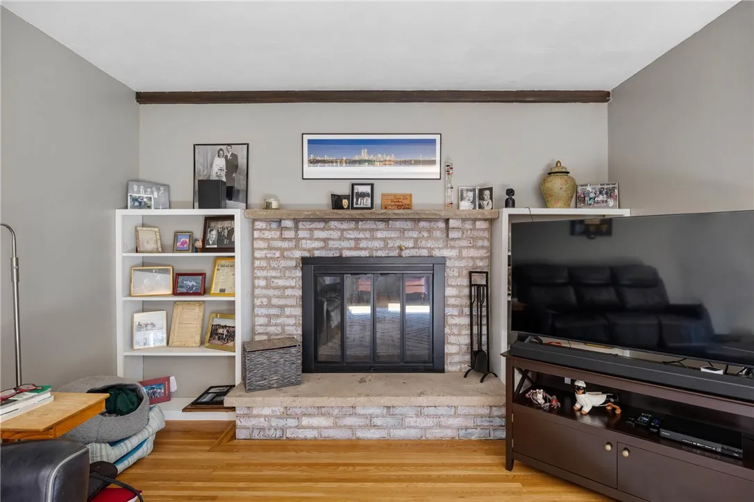 25 Cherry Creek Lane, Greece, New York 14626, Greece, New York 14626, 4 Bedrooms Bedrooms, 10 Rooms Rooms,2 BathroomsBathrooms,Residential,For Sale,25 Cherry Creek Lane, Greece, New York 14626,0,R1639544