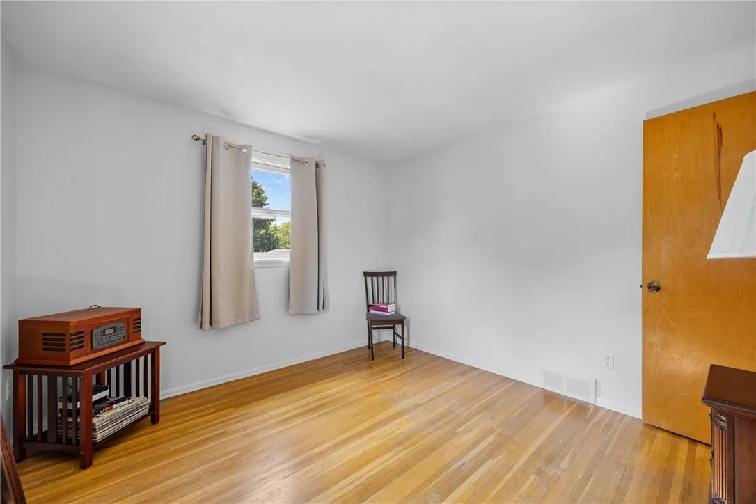 25 Cherry Creek Lane, Greece, New York 14626, Greece, New York 14626, 4 Bedrooms Bedrooms, 10 Rooms Rooms,2 BathroomsBathrooms,Residential,For Sale,25 Cherry Creek Lane, Greece, New York 14626,0,R1639544