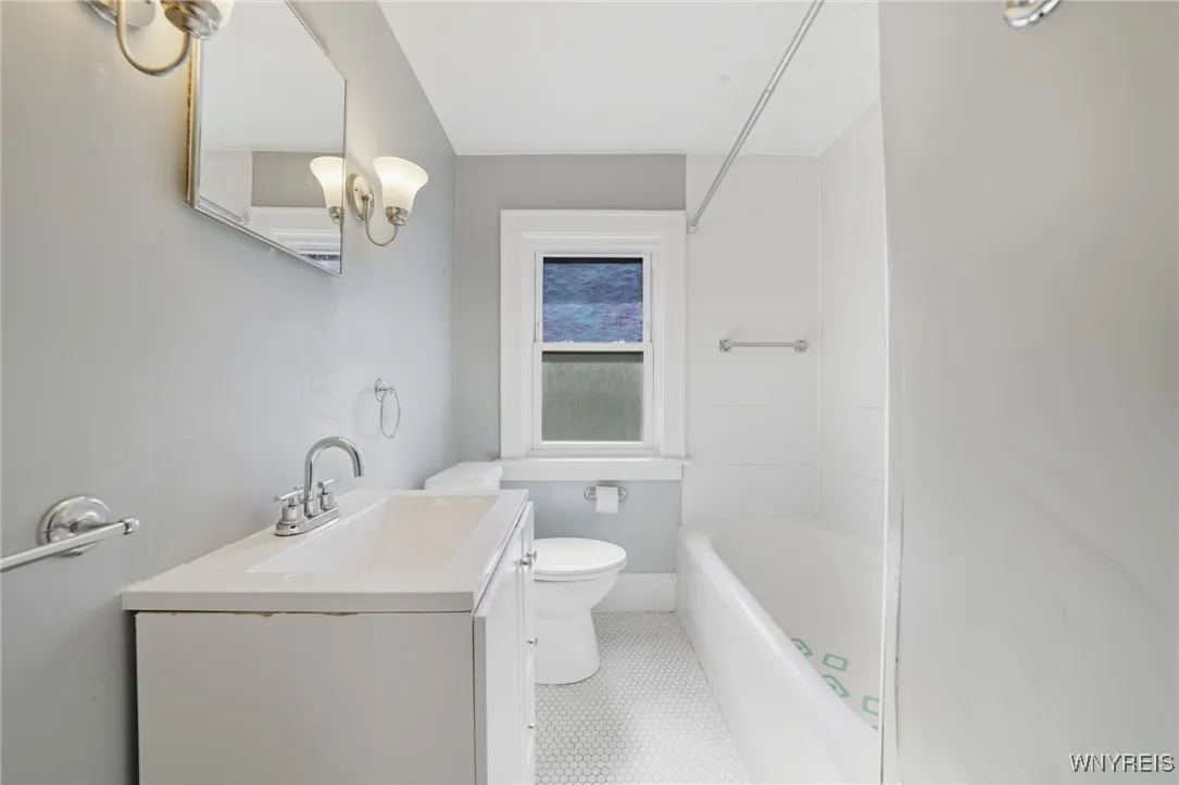 116 Melrose Street, Buffalo, New York 14220, Buffalo, New York 14220, 4 Bedrooms Bedrooms, ,2 BathroomsBathrooms,Residential,For Sale,116 Melrose Street, Buffalo, New York 14220,0,B1639822