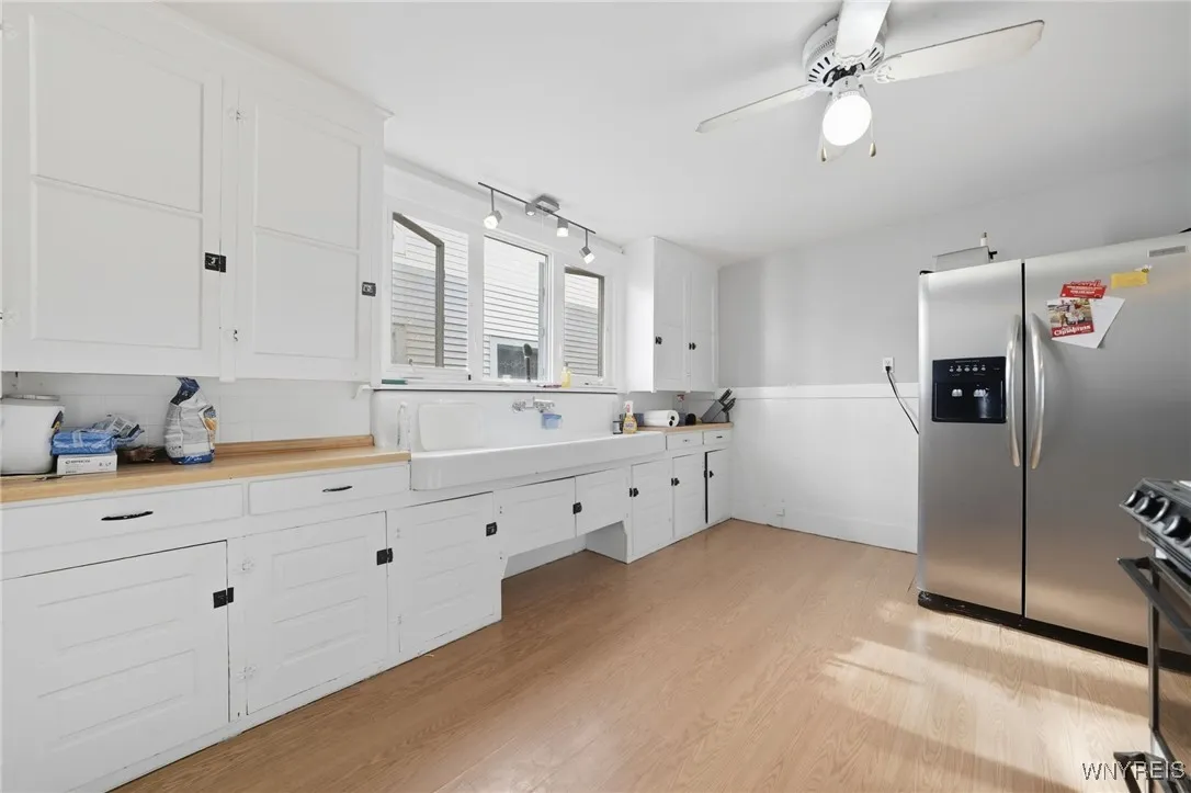 116 Melrose Street, Buffalo, New York 14220, Buffalo, New York 14220, 4 Bedrooms Bedrooms, ,2 BathroomsBathrooms,Residential,For Sale,116 Melrose Street, Buffalo, New York 14220,0,B1639822