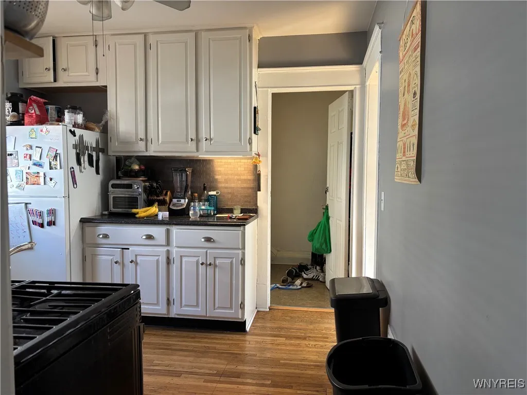 15 Stratford Road, Buffalo, New York 14216, Buffalo, New York 14216, 3 Bedrooms Bedrooms, 7 Rooms Rooms,1 BathroomBathrooms,Residential Lease,For Rent,15 Stratford Road, Buffalo, New York 14216,0,B1639894