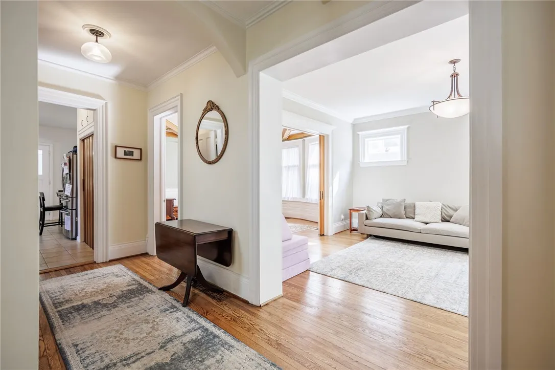 90 Dartmouth Street, Rochester, New York 14607, Rochester, New York 14607, 4 Bedrooms Bedrooms, 11 Rooms Rooms,2 BathroomsBathrooms,Residential Lease,For Rent,90 Dartmouth Street, Rochester, New York 14607,0,R1639786