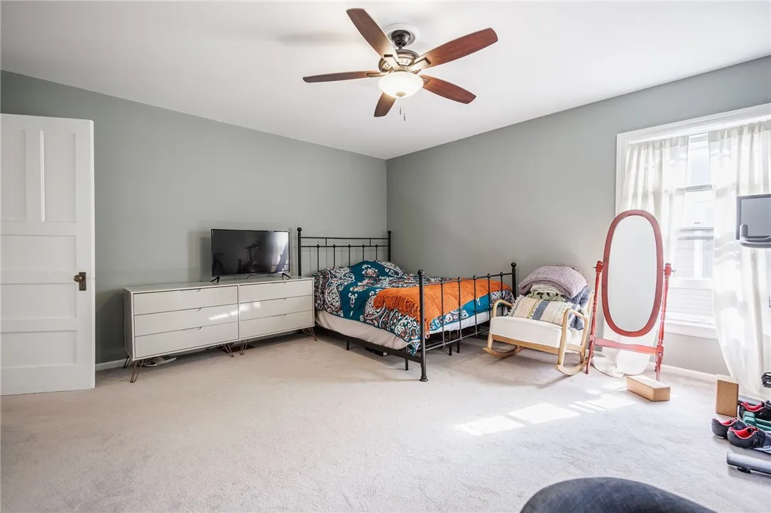 90 Dartmouth Street, Rochester, New York 14607, Rochester, New York 14607, 4 Bedrooms Bedrooms, 11 Rooms Rooms,2 BathroomsBathrooms,Residential Lease,For Rent,90 Dartmouth Street, Rochester, New York 14607,0,R1639786