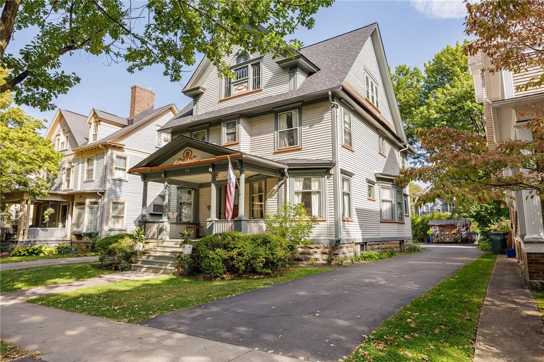 90 Dartmouth Street, Rochester, New York 14607, Rochester, New York 14607, 4 Bedrooms Bedrooms, 11 Rooms Rooms,2 BathroomsBathrooms,Residential Lease,For Rent,90 Dartmouth Street, Rochester, New York 14607,0,R1639786