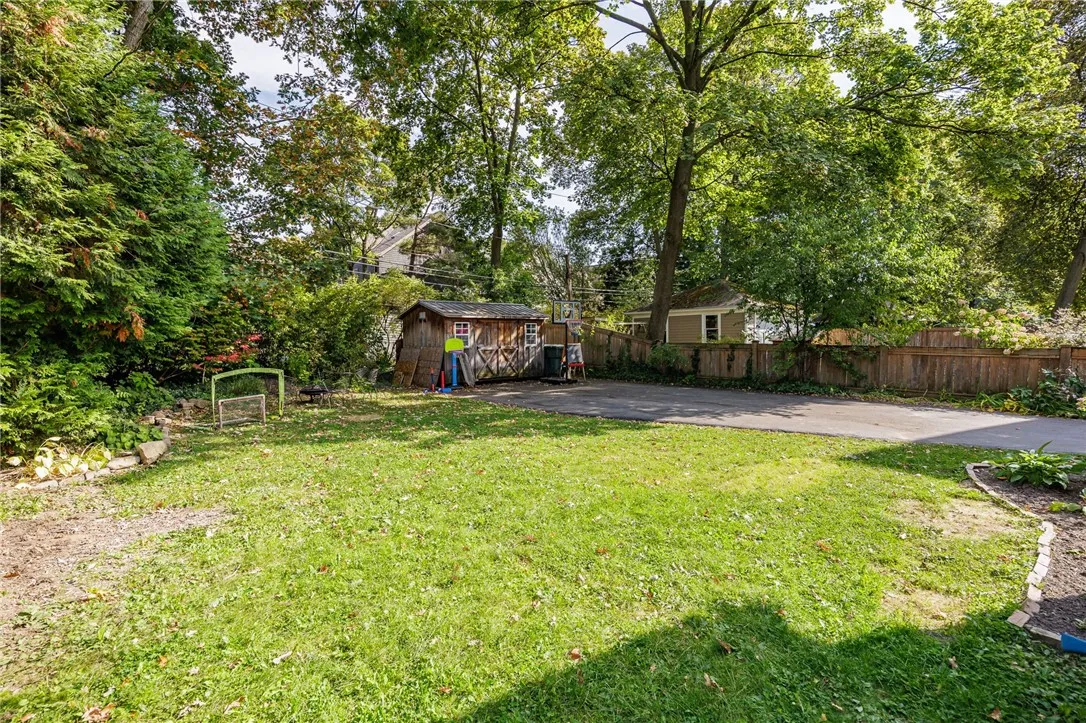 90 Dartmouth Street, Rochester, New York 14607, Rochester, New York 14607, 4 Bedrooms Bedrooms, 11 Rooms Rooms,2 BathroomsBathrooms,Residential Lease,For Rent,90 Dartmouth Street, Rochester, New York 14607,0,R1639786