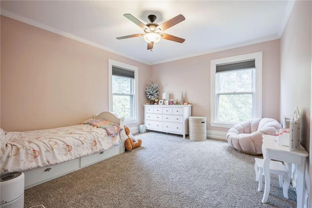 90 Dartmouth Street, Rochester, New York 14607, Rochester, New York 14607, 4 Bedrooms Bedrooms, 11 Rooms Rooms,2 BathroomsBathrooms,Residential Lease,For Rent,90 Dartmouth Street, Rochester, New York 14607,0,R1639786