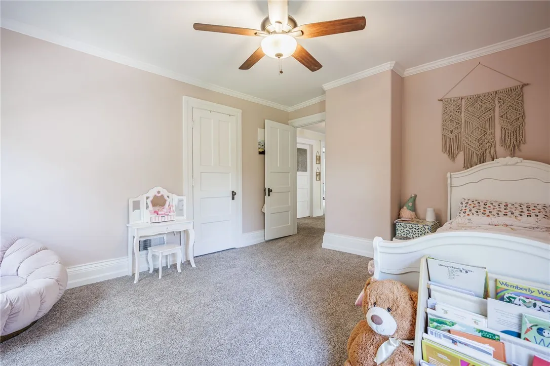 90 Dartmouth Street, Rochester, New York 14607, Rochester, New York 14607, 4 Bedrooms Bedrooms, 11 Rooms Rooms,2 BathroomsBathrooms,Residential Lease,For Rent,90 Dartmouth Street, Rochester, New York 14607,0,R1639786