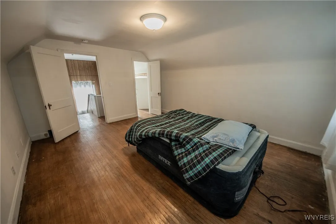 216 Waverly Avenue, Tonawanda, New York 14217, Tonawanda, New York 14217, 3 Bedrooms Bedrooms, 7 Rooms Rooms,1 BathroomBathrooms,Residential,For Sale,216 Waverly Avenue, Tonawanda, New York 14217,0,B1639912