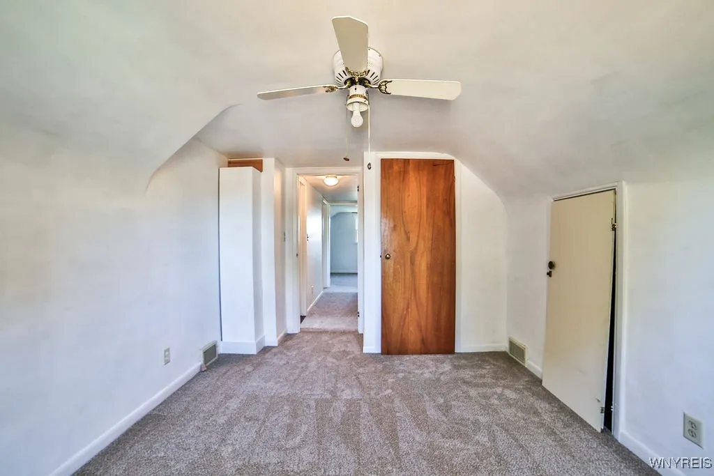 3965 Sowles Road, Hamburg, New York 14075, Hamburg, New York 14075, 4 Bedrooms Bedrooms, 9 Rooms Rooms,2 BathroomsBathrooms,Residential,Closed,3965 Sowles Road, Hamburg, New York 14075,0,B1638349