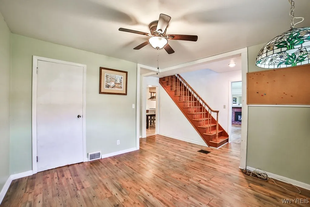 3965 Sowles Road, Hamburg, New York 14075, Hamburg, New York 14075, 4 Bedrooms Bedrooms, 9 Rooms Rooms,2 BathroomsBathrooms,Residential,Closed,3965 Sowles Road, Hamburg, New York 14075,0,B1638349