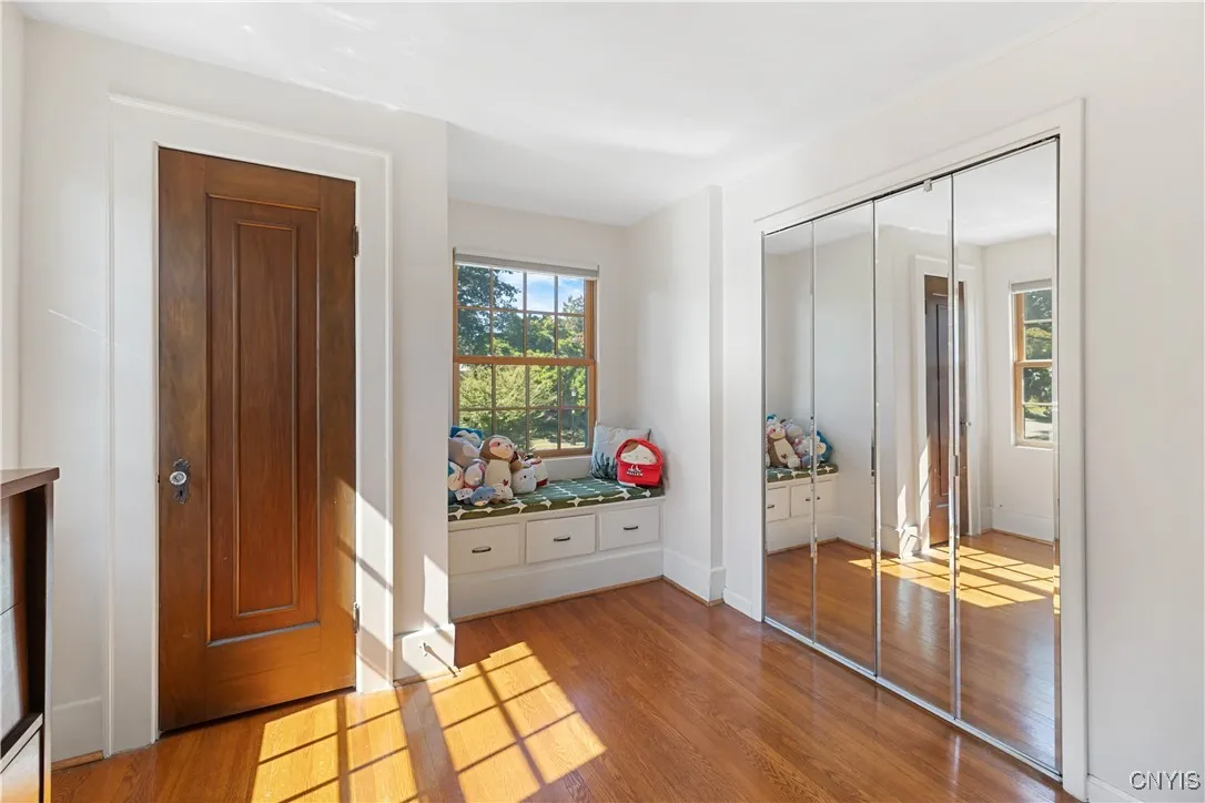514 Sedgwick Drive, Syracuse, New York 13203, Syracuse, New York 13203, 3 Bedrooms Bedrooms, 12 Rooms Rooms,2 BathroomsBathrooms,Residential,For Sale,514 Sedgwick Drive, Syracuse, New York 13203,0,S1639617
